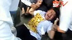 Sekitar 100 karyawan pabrik sepatu PT Sinar Runnerindo di Kabupaten Bandung, Jabar, kesurupan. Mereka menangis sambil berteriak-teriak hingga pingsan. 