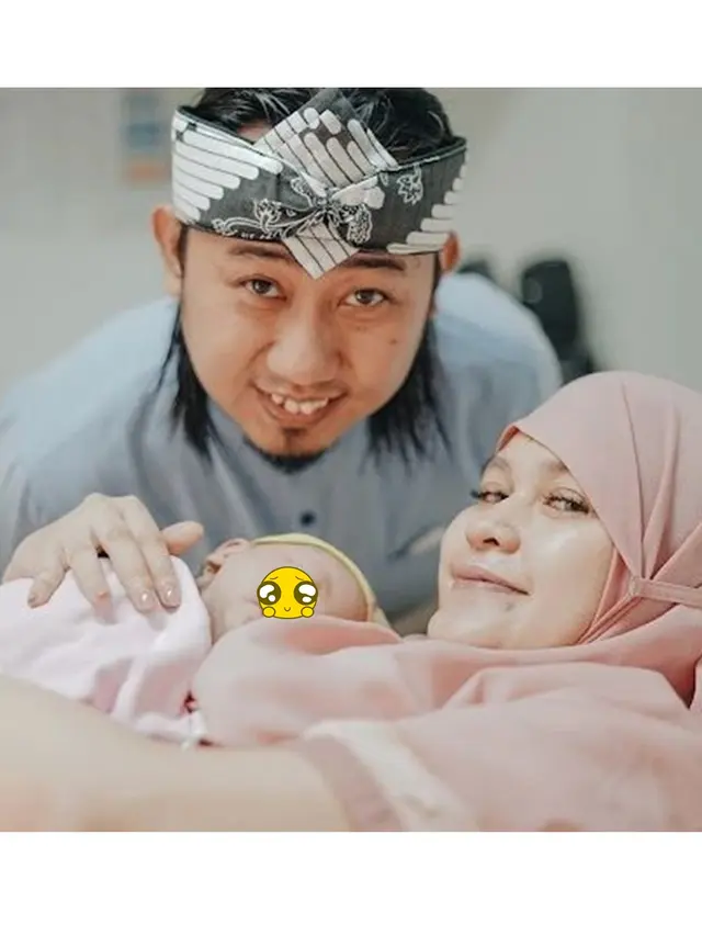 6 Potret Ade Jigo dan Irene Dikaruniai Anak Pertama, Berjenis Kelamin Laki-Laki
