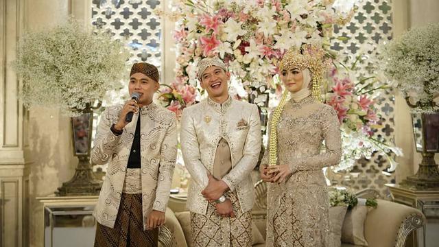 7 Momen Resepsi Citra Kirana dan Rezky Aditya yang Dihadiri Artis dan Pejabat