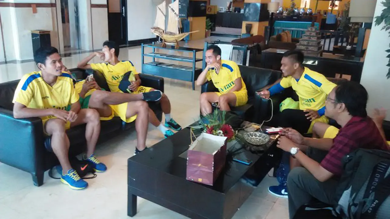 Surabaya United