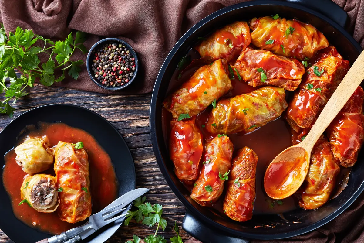 Resep Kol Gulung Daging Saus Pedas