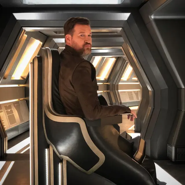 Kenneth Mitchell meninggal dunia. [Foto: Instagram/mr_kenneth_mitchell]