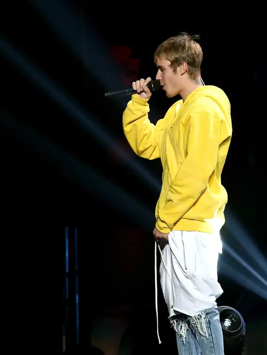 Dengan melontarkan jawabannya seperti itu seakan menjadi bukti tidak ada keinginan dari Justin Bieber untuk kembali dengan Selena Gomez. (AFP/Bintang.com)