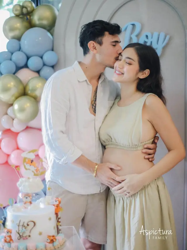 Lahirkan Anak Kedua, Ini 10 Potret Perjalanan Kehamilan Jessica Iskandar