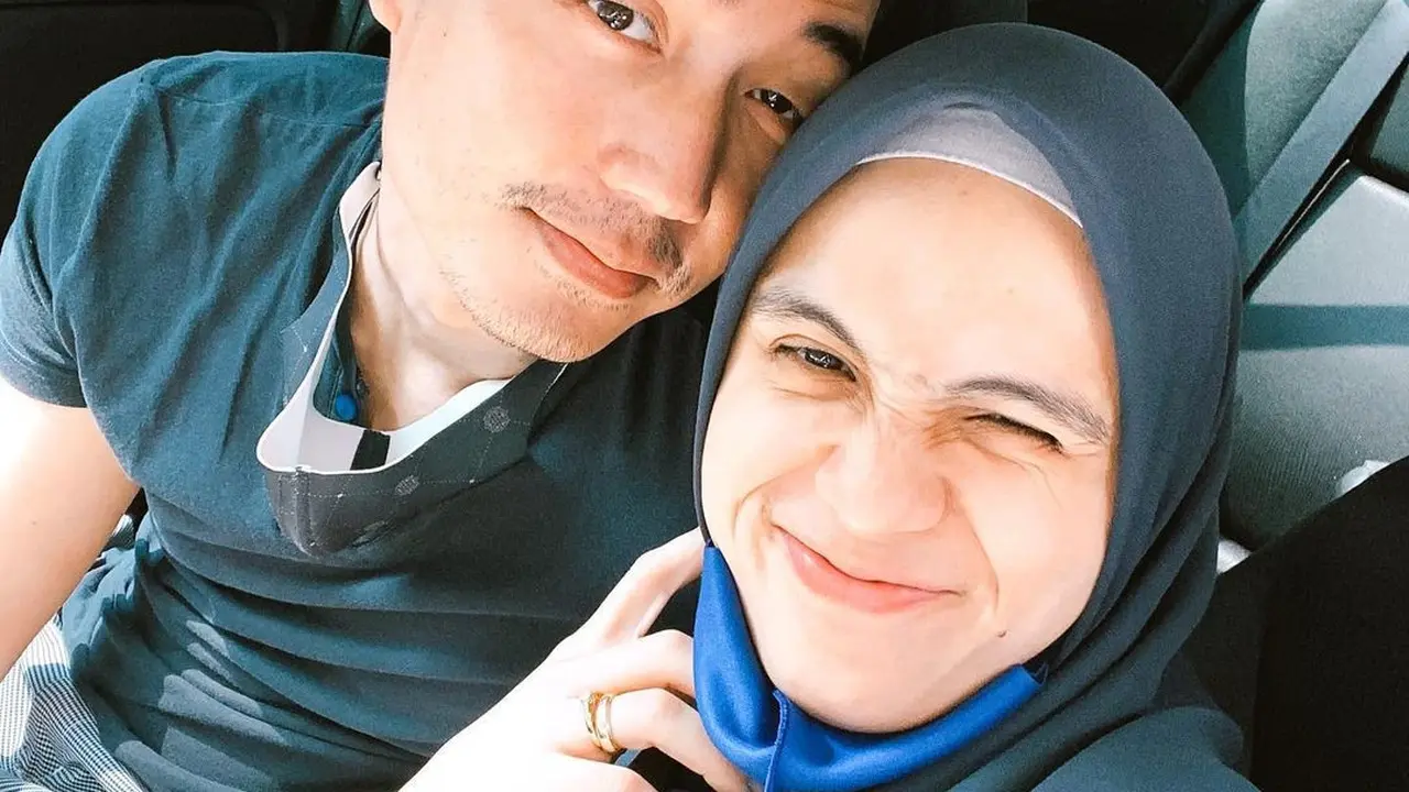 10 Potret Perjalanan Cinta Nycta Gina dan Rizky Kinos, Diizinkan Poligami