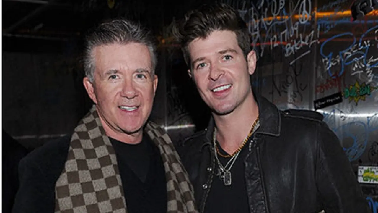 Alan dan Robin Thicke