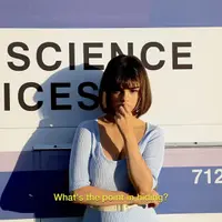 Kabar pertunangan Justin Bieber dengan Hailey Baldwin meyebar begitu cepat dan sampai ke telinga Selena Gomez, dan ini yang dilakukannya. (Sumber Foto: Instagram/selenagomez)