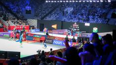 Tribune sepi saat babak 16 besar Indonesia Open 2024 di Istora Senayan, Jakarta, Kamis (06/06/2024). (Bola.com/Bagaskara Lazuardi)