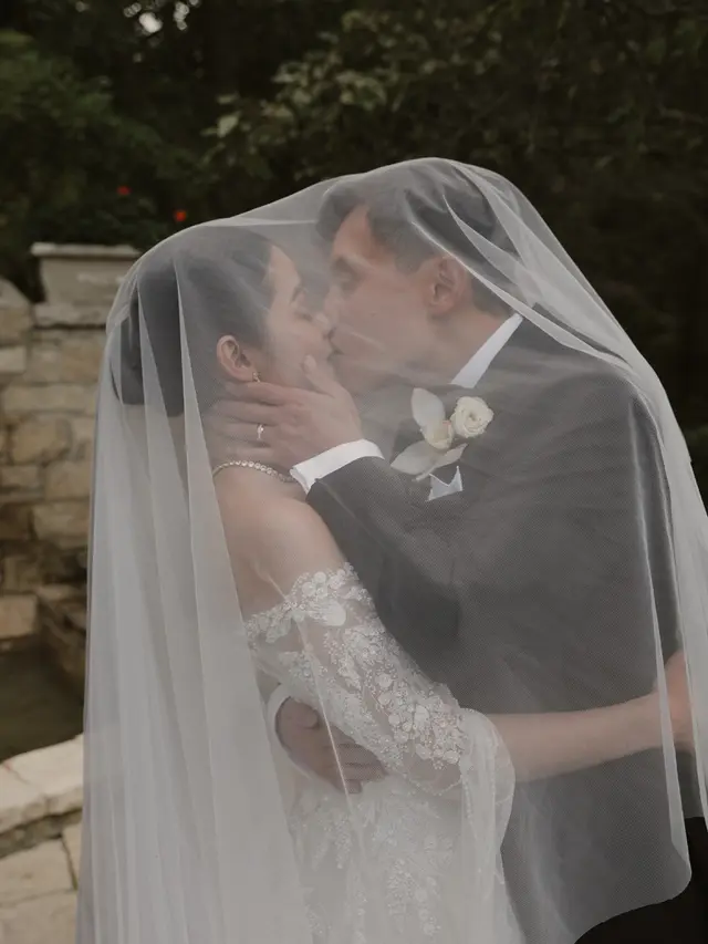 Gisela Cindy dan James Nguyen