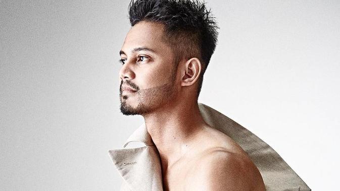 Gantengnya Aktor Malaysia Hairul Azreen Perut Six Pack Lemak Tubuh 3 Persen Showbiz Liputan6 Com