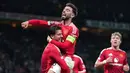 MU sejatinya sempat tertinggal lebih dulu oleh gol Mikel Jauregizar. Setan Merah bangkit di babak kedua lewat empat gol yang masing-masing dicetak Mason Mount (dua gol), Casemiro, dan Rasmus Hojlund. (Martin Rickett/PA via AP)