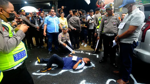 rekontruksi kecelakaan motor mahasiswa UI