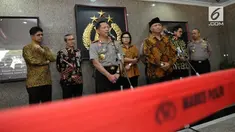 Bentuk tim gabungan kasus Novel Baswedan, Komisioner Komisi Pemberantasan Korupsi (KPK) akan menemui Kapolri Jenderal Tito Karnavian.  