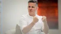 Pelatih Timnas Indonesia, John Herdman menjalani wawancara eksklusif dalam Bola Break dari Bola.com di Jakarta, Selasa (12/5/2026). (Bola.com/Bagaskara Lazuardi)