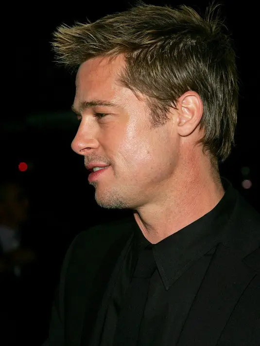 “Dia (Brad Pitt) sedang fokus untuk menjadi bahagia  dan sehat. Dia adalah seorang pria baru dan dia tak perlu berurusan lagi dengannya (Angelina Jolie),” ucap sumber. (AFP/Bintang.com)