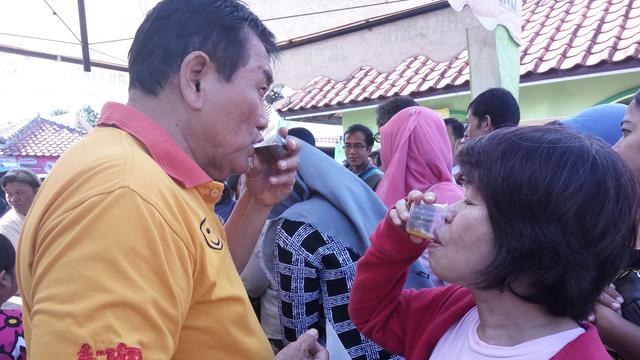 Mahasiswi Surabaya Hapus Salah Kaprah Minum Jamu  lewat 