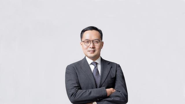 Rapat Umum Pemegang Saham Tahunan dan Luar Biasa (RUPST &amp; RUPSLB) PT GoTo Gojek Tokopedia Tbk (GOTO) menominasikan Patrick Sugito Walujo sebagai direktur utama/CEO GoTo menggantikan pejabat sebelumnya, Andre Soelistyo.