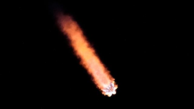 SpaceX Luncurkan Penjelajah Bulan dari Jepang dan Uni Emirat Arab