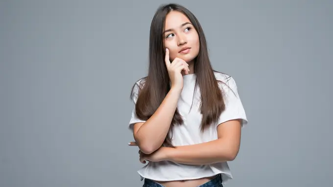 Supaya Tidak Mudah Termakan Hoaks, Lakukan 5 Kebiasaan Sederhana Ini untuk Mengasah Critical Thinking - Cover