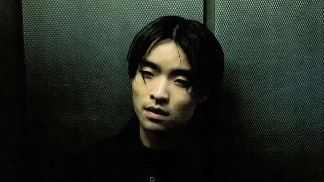 8 Potret Dallas Liu, Pemeran Zuko di Avatar: The Last Airbender yang Berdarah Indonesia