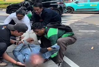 Momen Mentan Bantu Korban Kecelakaan hingga Telat Rapat Bareng Prabowo (Antara)