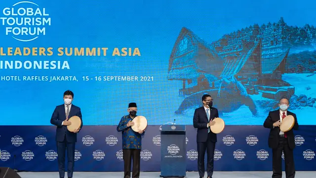 Resmi Dibuka, Global Tourism Forum 2021 Ingatkan Pentingnya Meningkatkan Literasi Masyarakat tentang Konsep Wisata Halal