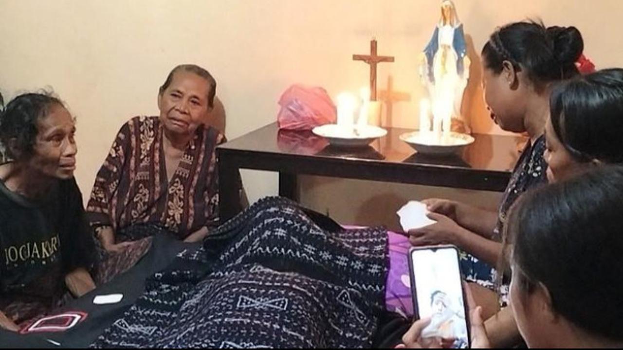 Jenazah korban penganiayaan oknum polisi di Ende, NTT.