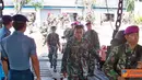 Citizen6, Surabaya: 136 prajurit Korps Marinir Pasmar-1 menggantikan Satgas Puter X untuk mengamankan Pulau Terluar didahului upacara pelepasan di lapangan Ambalat Ujung Surabaya. Rabu (21/09). (Pengirim: Diyat Akmal) 