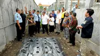 Empat tahanan warga negara asing (WNA) binaan dengan kasus narkotika melarikan diri dari Lapas Klas IIA Kerobokan, Badung Bali. 