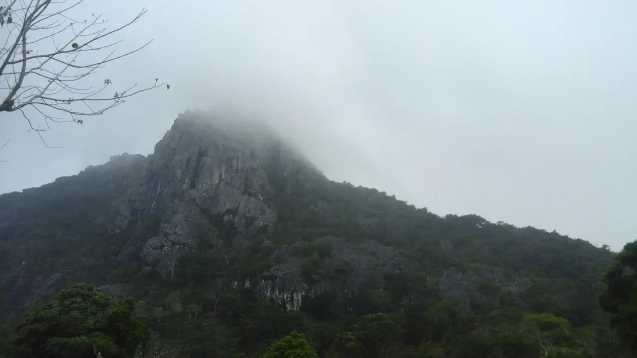Tuah Gunung Batu Fatuleu, Beri Pertanda Hingga Hukuman