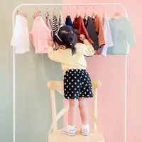 Ilustrasi Fashion Anak dan Bayi (ShutterStock By Black Salmon)