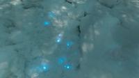 Salju biru bersinar di Kutub Utara Rusia. (Alexander Semenov/Facebook)