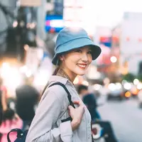Ilustrasi perempuan cantik/copyrightshutterstock/dodotone