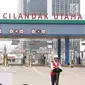 Presiden Joko Widodo memberikan sambutan saat peresmian jalan tol Depok - Antasari seksi 1 di Jakarta, Kamis (27/9). Jokowi meresmikan Jalan tol Depok-Antasari seksi 1 yakni ruas Antasari-Brigif sepanjang 5,8 km. (Liputan6.com/Herman Zakharia)