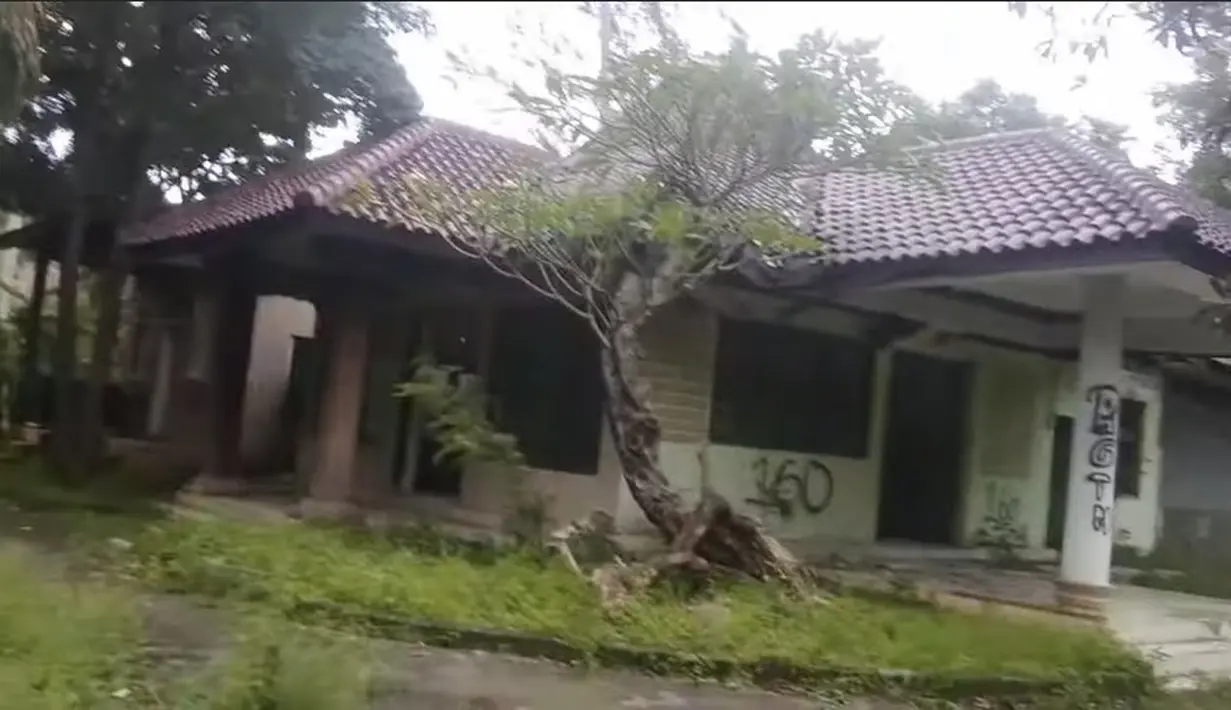 Kampung Artis (Youtube/Bob Larron creator)