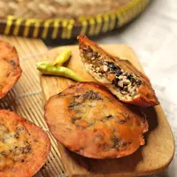 ilustrasi ote-ote kue tiram/Hendi Ferianto/Shutterstock