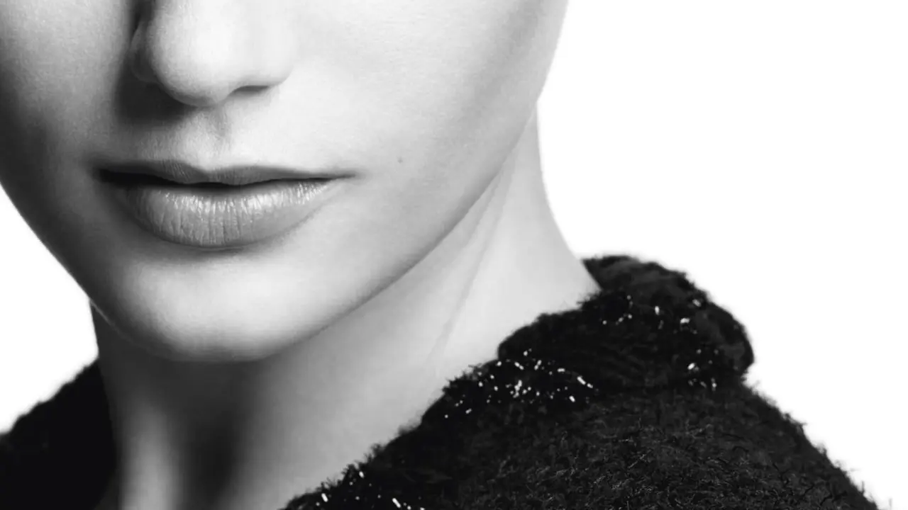 Maskara Chanel Noir Allure menawarkan daya pikat hingga ke ujung bulu mata