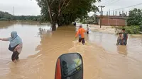 Kondisi banjir dengan ketinggian beragam hingga 150 sentimeter yang merendam wilayah Aceh Timur, Jumat (7/10). (BPBD Kabupaten Aceh Timur).