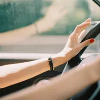 Kemandirian beberapa zodiak ini bikin pacaran jadi nggak ketergantungan. (Sumber foto: huffingtonpost.com)