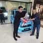 Kurnia Motors mulai didistribusikan mobil listrik K-Kooper ke konsumen. (Septian/Liputan6.com)