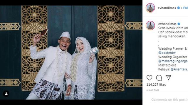 Resmi Menikah Intip Tampilan Evan Dimas Dan Istri Saat Akad Lifestyle Liputan6 Com