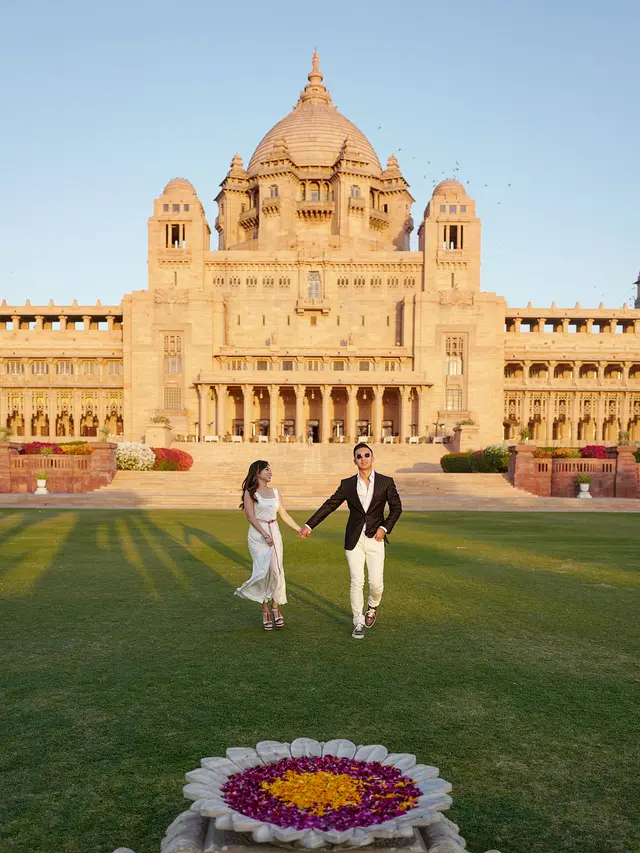 [Bintang] Bikin Iri, Ini 8 Potret Liburan Nikita Willy dan Indra Priawan