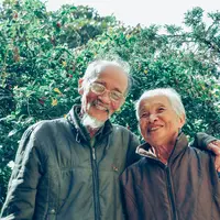 (foto ilustrasi) Seorang pria menemukan foto mendiang ayahnya yang sedang berdiri di depan rumah, menunggu kepulangan sang ibu di Google Earth | pexels.com/@longkg2000