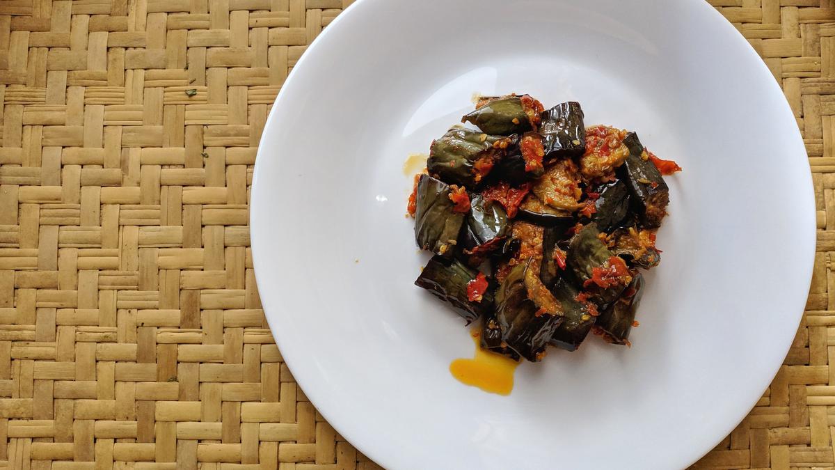 Menu Praktis Terong Raos