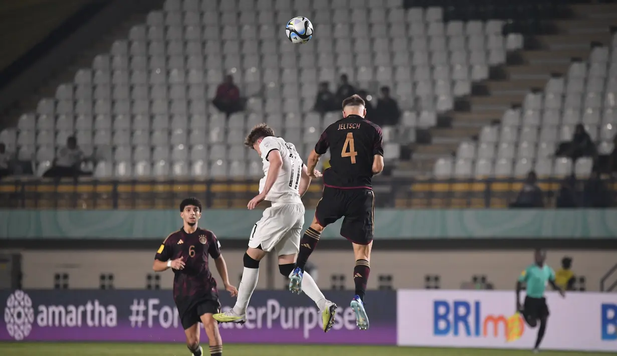 Noah Darvich dan kolega menang 2-0 atas Selandia Baru. (Doc. LOC WCU17/SBN)