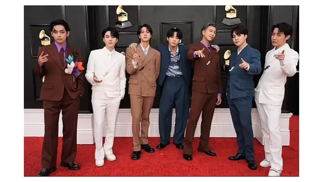 8 Potret BTS di Grammy Awards 2022, Tampil Menawan hingga Raih Standing Ovation