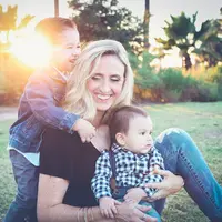 Jadi ibu rumah tangga bukan hal mudah, tapi bukan berarti nggak bisa dilakukan. (Sumber foto: unsplash.com)