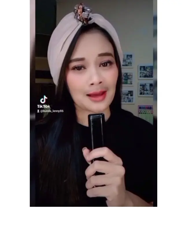 6 Potret Lenny Artis TikTok yang Disebut Mirip Iis Dahlia Ini Jadi Sorotan