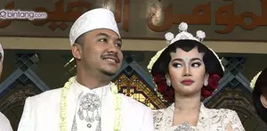 Ratu Felisha sudah mulai menjalankan beberapa persyaratan untuk melakukan program bayi tabung. Tidak hanya Ratu yang berhenti merokok. Ternyata sang suami, Arie Pujianto juga ikutan berhenti merokok.