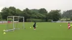 Berikut video Billy Bob Bracher, anak usia 7 tahun asal Jerman yang menunjukkan skill memikat.